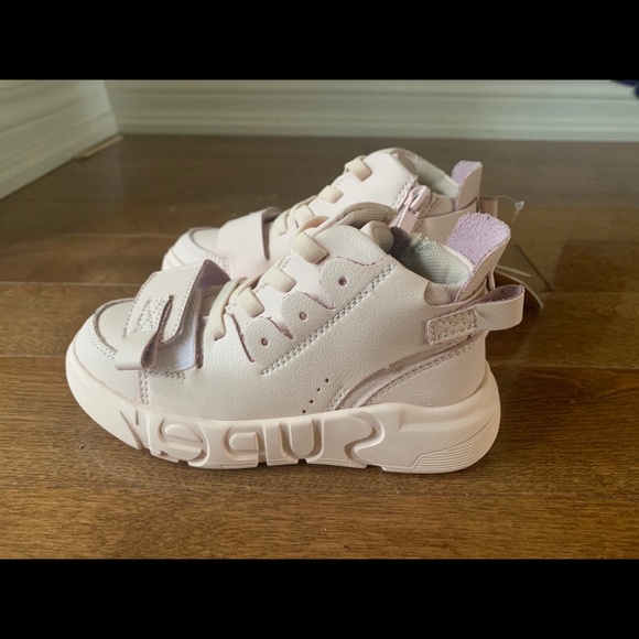 Children's sneaker - Picture 3 of 6